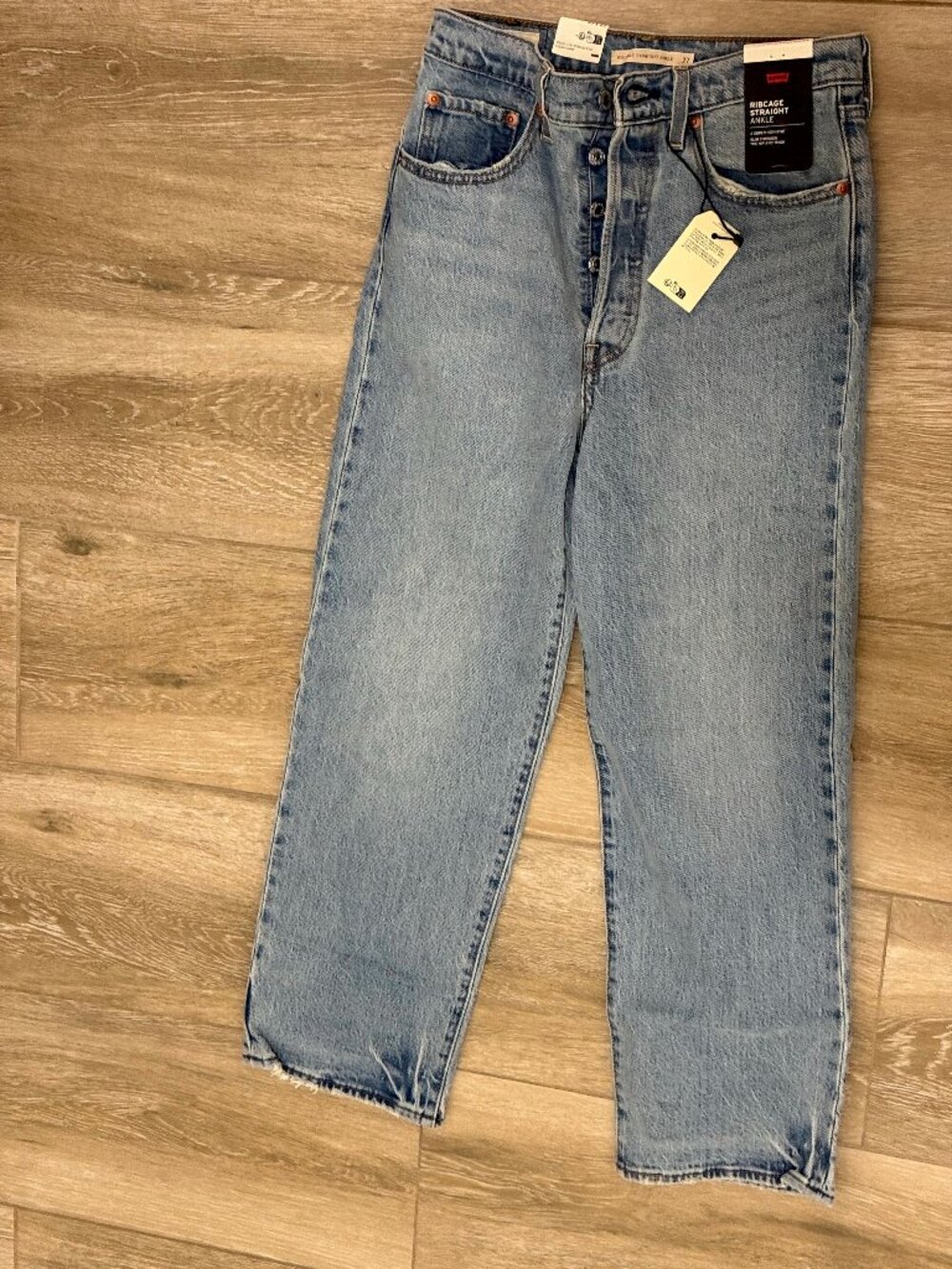 Levi's Ribcage Straight Ankle Women's Jeans